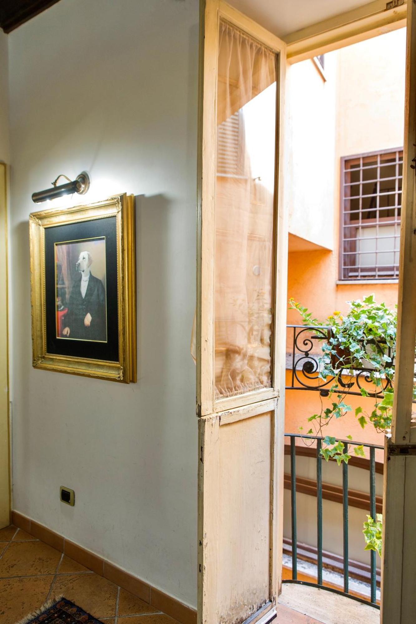 Trevi Fountain Apartment Рим Екстериор снимка
